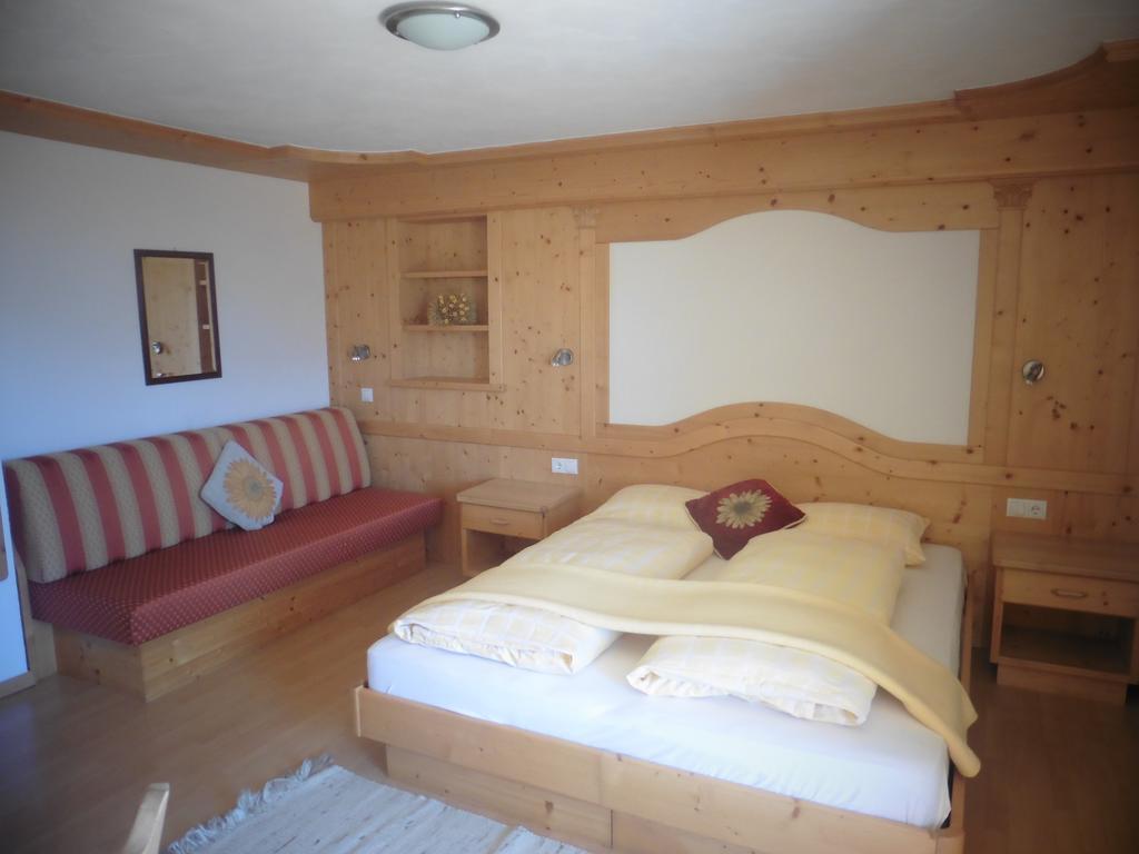 Chalet Frapes サン・マルティーノ・イン・バディーア 部屋 写真